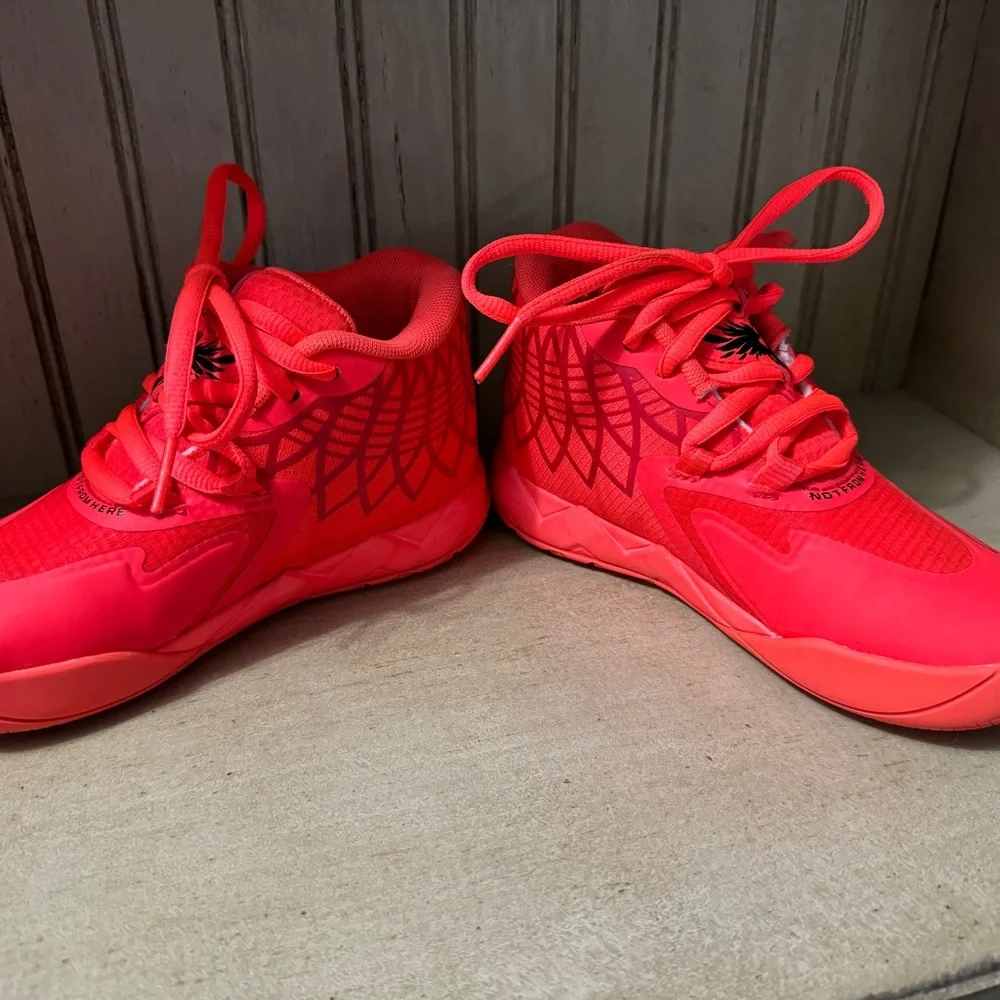 Puma LaMelo Sneakers Sz11 Youth - Picture 4 of 7